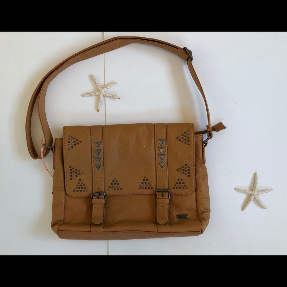 Roxy crossover bag